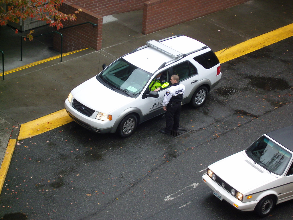 Bellevue Square Security Kemper Development Company Securi… Flickr