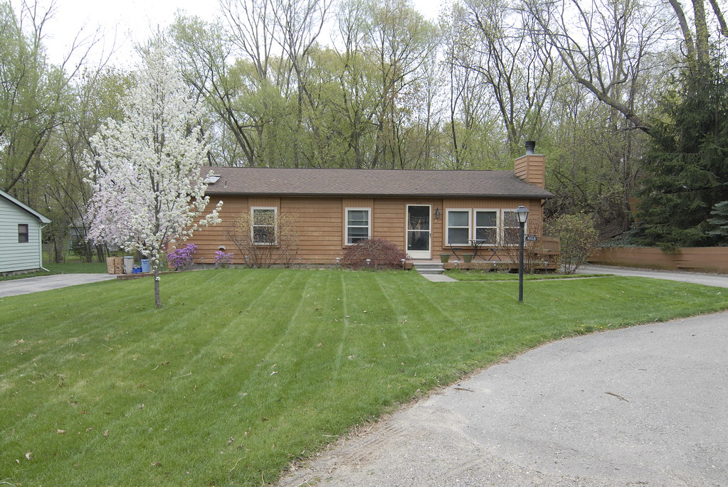 4163 Alston, West Bloomfield MI 48323 Beautifully decorate… Flickr