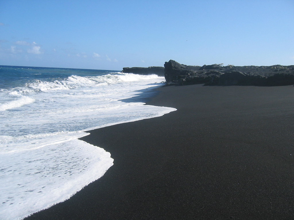 Kalapana black sand beach a photo on Flickriver