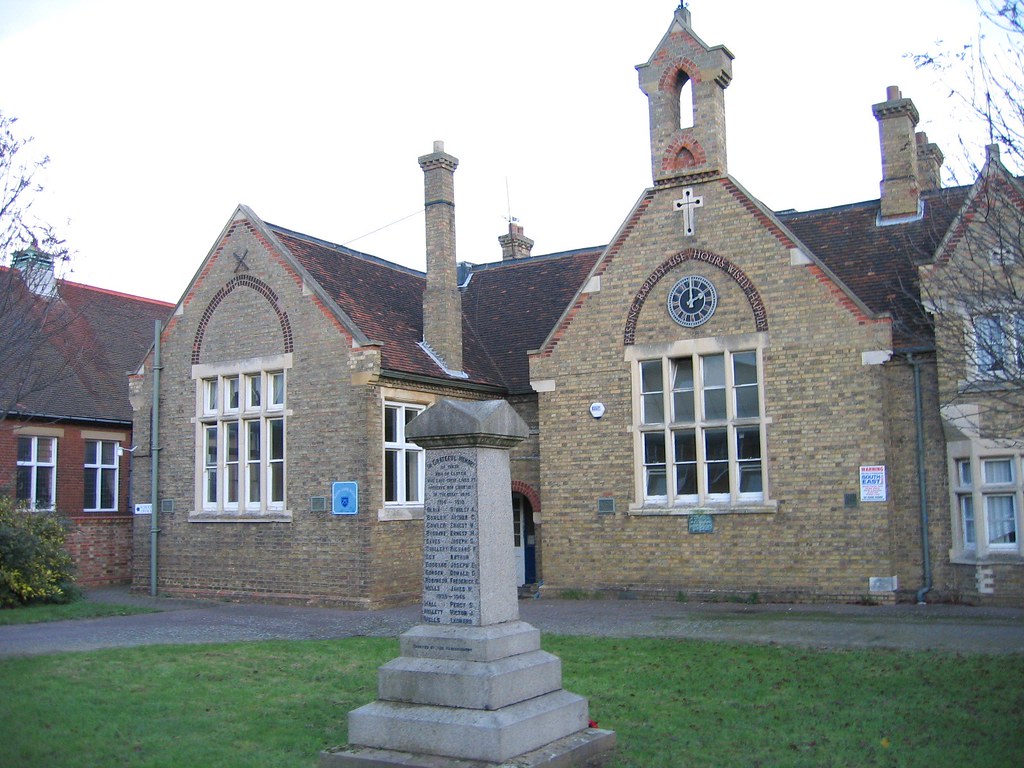 Old Elstow Lower School I used to go to this school when I… Flickr