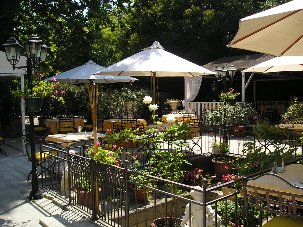 St Remy de Provence Italian restaurant Peter Flickr