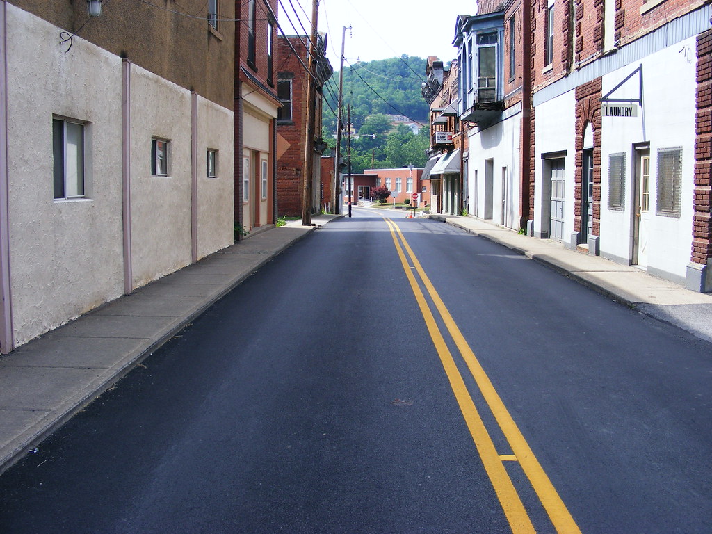 Downtown Monongah, WV The narrow main street in downtown M… Flickr