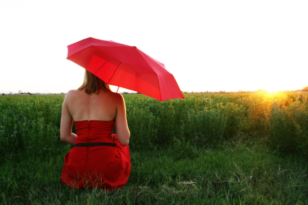 Under my umbrella Rihanna Umbrella lyrics When the sun s… Flickr