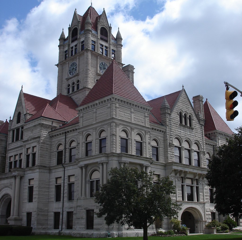 Courthouse Rushville, IN12 Seth Gaines Flickr