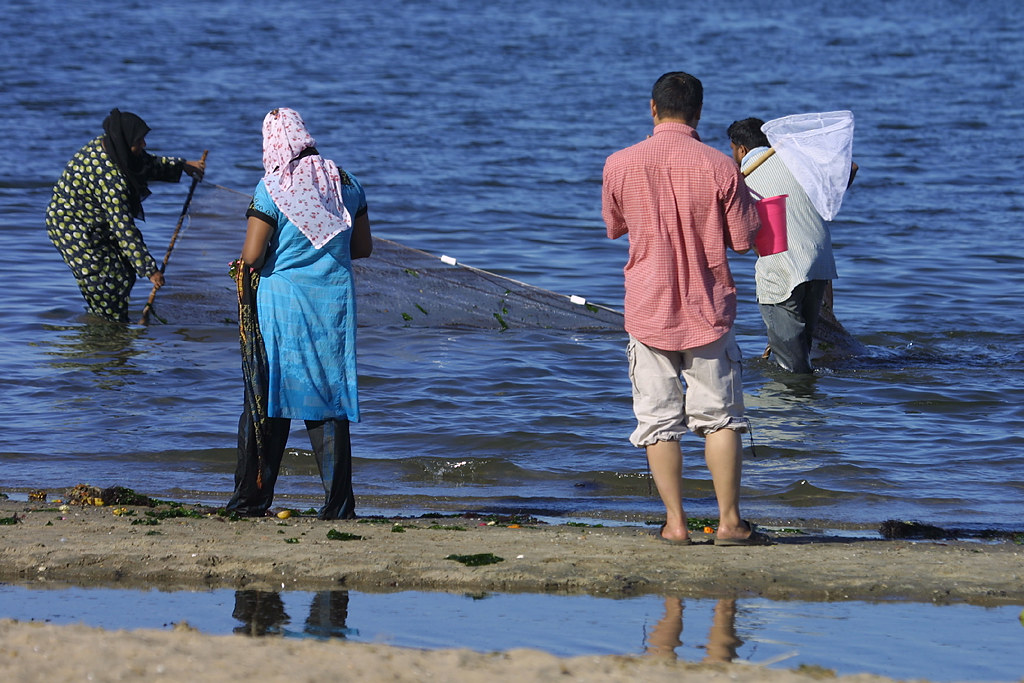 Fishing in Jamaica Bay, Queens, New York, USA. Sept 2007 Flickr