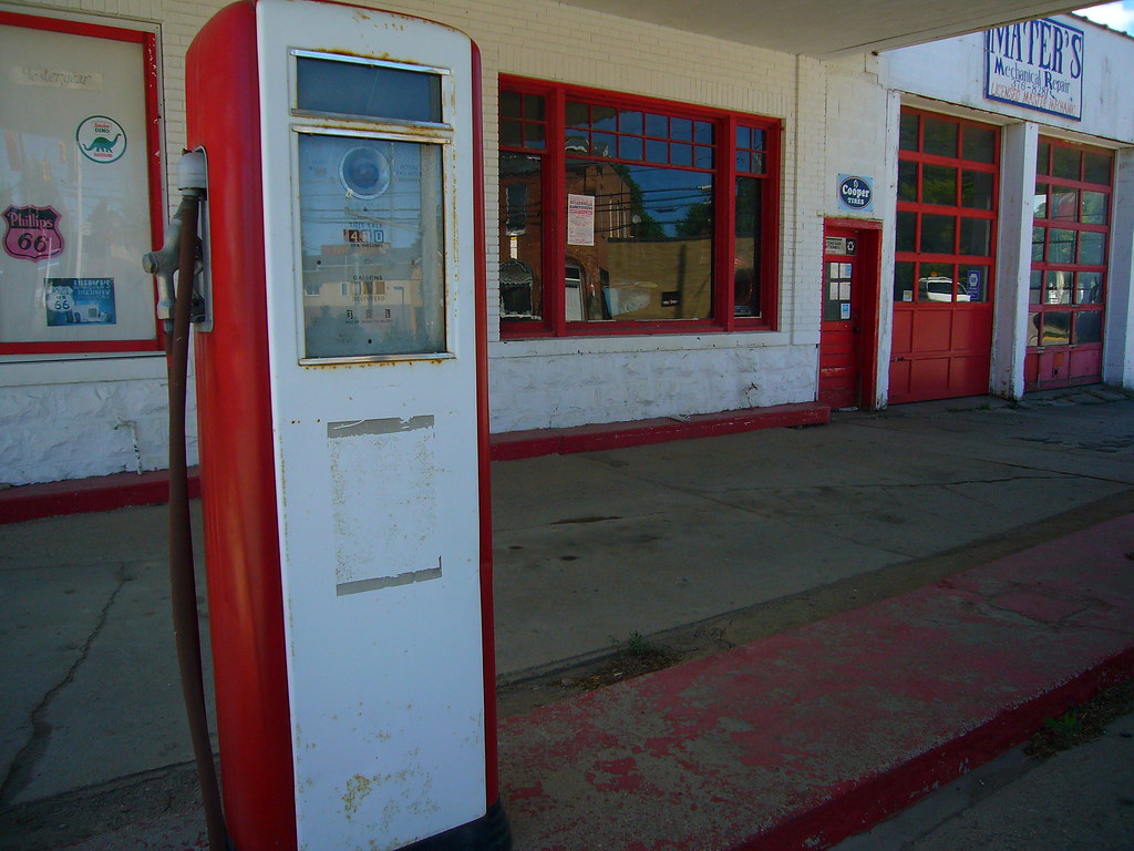Closed At the crossroads of downtown Deckerville, this gas… Flickr