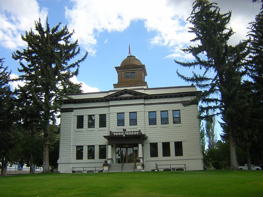 White Pine County Courthouse, Ely, Nevada Ely is the large… Flickr