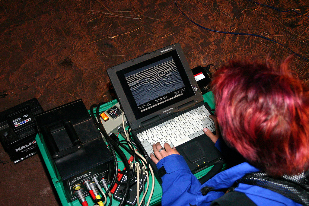 img_3634 Ground radar in the Well cave during … Flickr