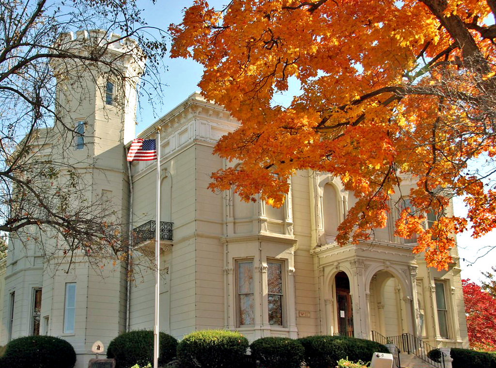 Wyeth Tootle Mansion Wyeth Tootle Mansion St. Joseph, Missouri Flickr