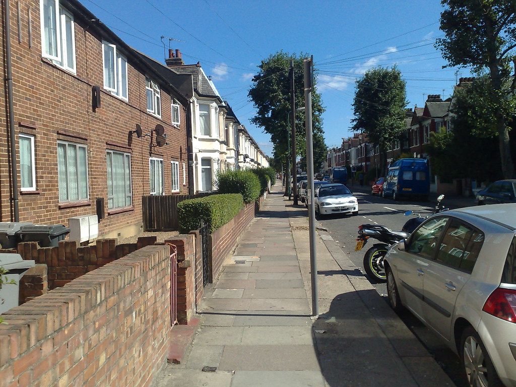 11092007214 Dollis Hillchapter road Gregor191 Flickr