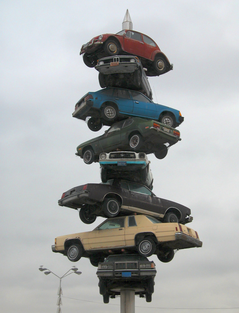 Spindle I love you, Berwyn car spindle. artist Dustin Shu… Flickr