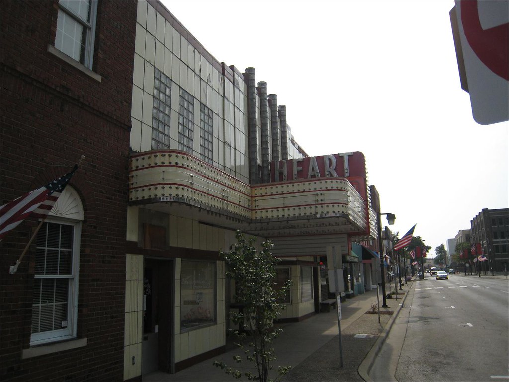 Heart Theatre, Effingham, IL 133 East Jefferson Avenue, Ef… Flickr