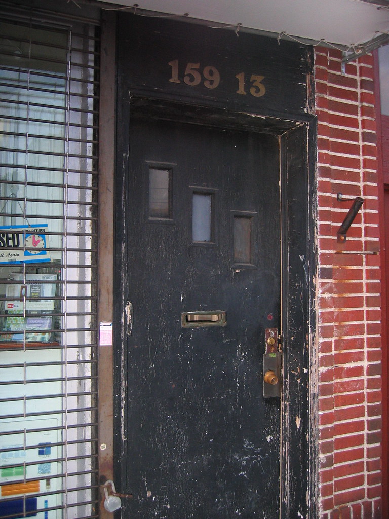 IMG_5276.JPG Site of Willie's Hardware, Flushing, NY Adam Fagen