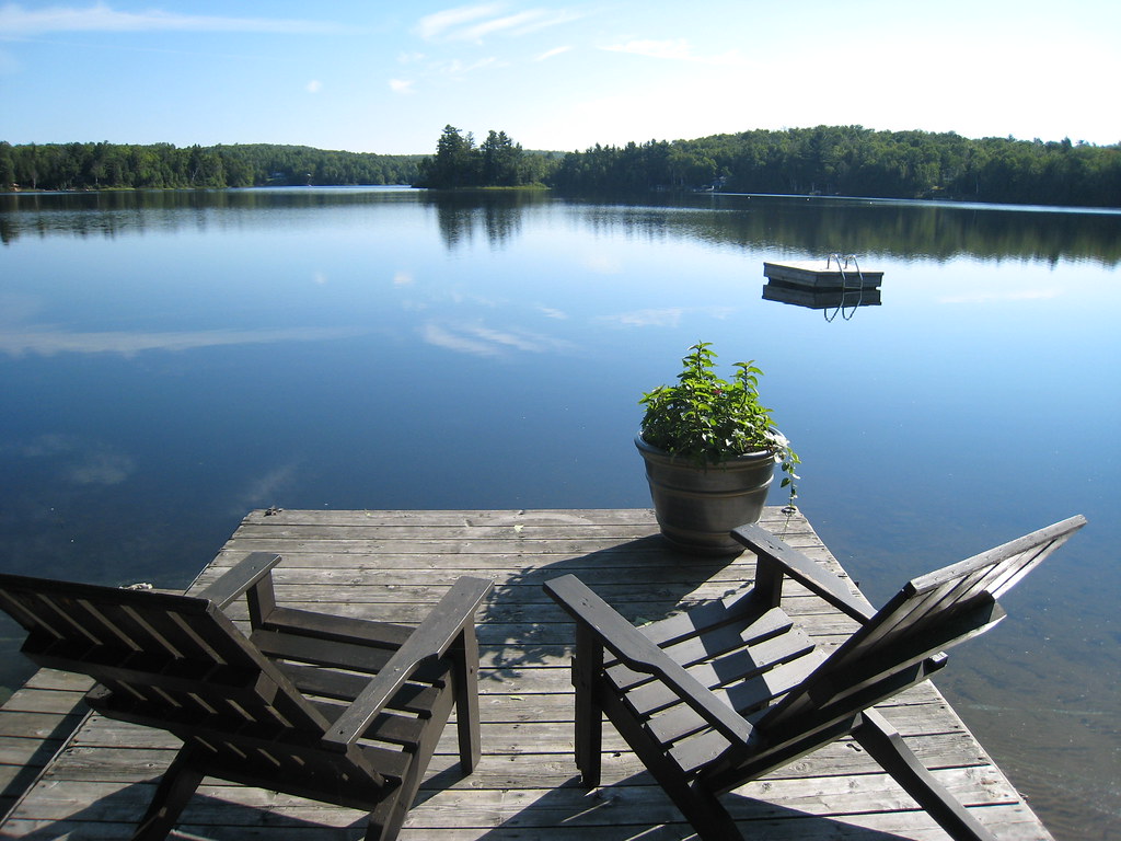 Lynx Lake Lynx Lake in Kearney, Muskoka. Lauren Dunlop Flickr