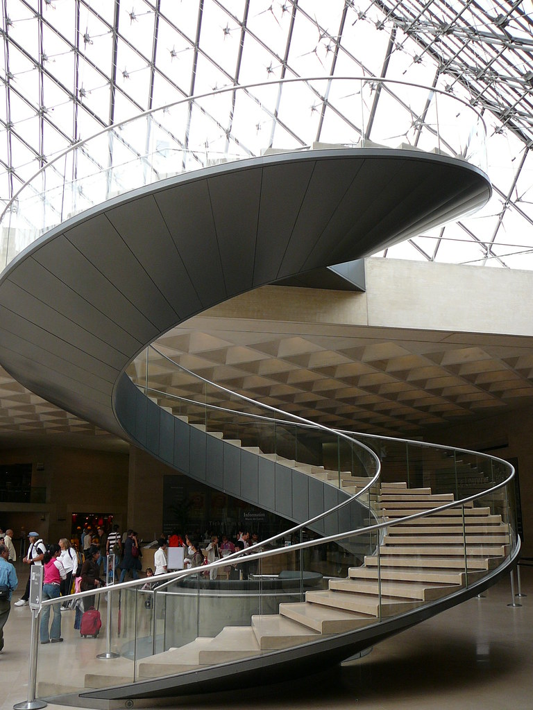 I.M. Pei spiral staircase, The Louvre, Paris. Treedson Tang Flickr
