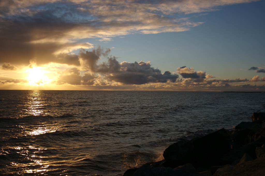 Glenelg Sunset From north of Glenelg at sunset Anthony Cramp Flickr