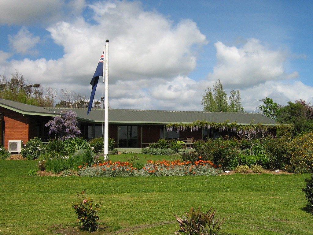 The farm house at Camberley Farms David Manderson is the o… Flickr