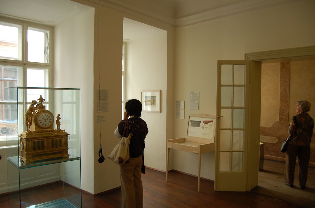 WKAR Mozart Trip 20060888 Inside Mozart's apartment in the… Flickr