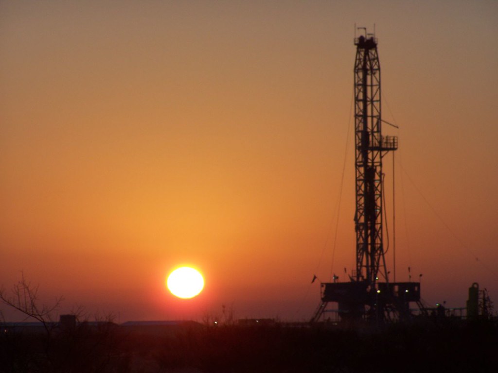 sunrise oil rig texas a photo on Flickriver