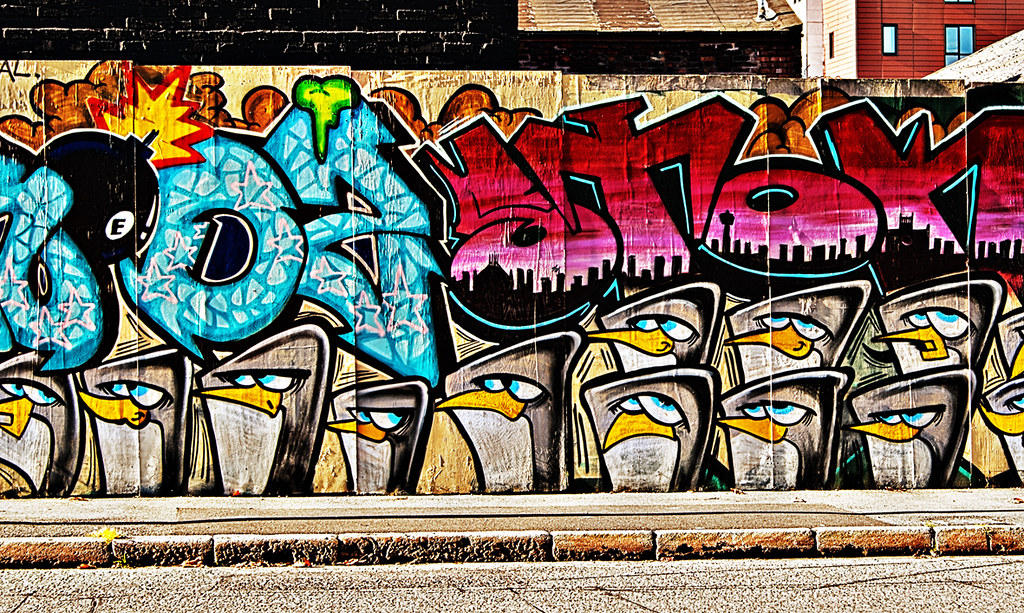 Graffiti, Grafton St. Graffiti covered boards at the forme… Flickr