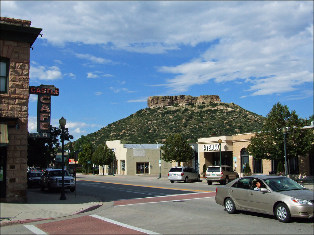 The Castle Cafe and Castle Rock. Wilcox Street. Jeffrey Beall Flickr