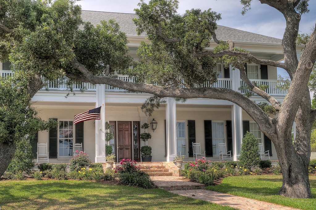 Gulfport House 844_5_6_7_8 This mansion faces the Gulf of … Flickr