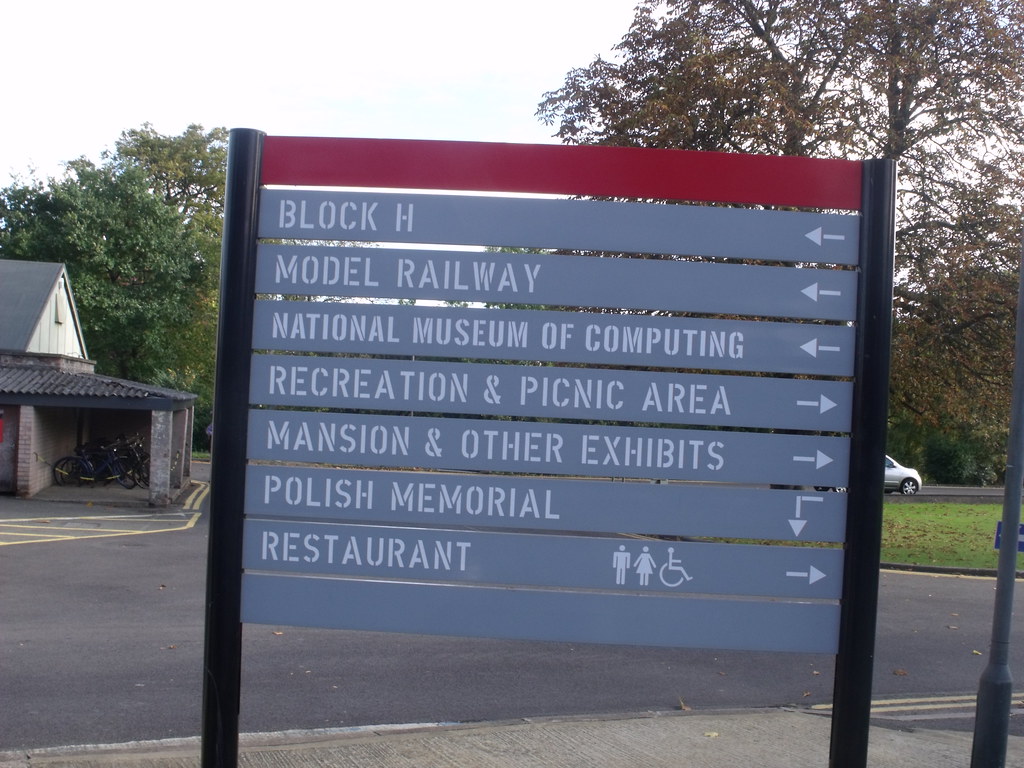 Flickriver Photoset 'Bletchley Park Hut 8' by ell brown