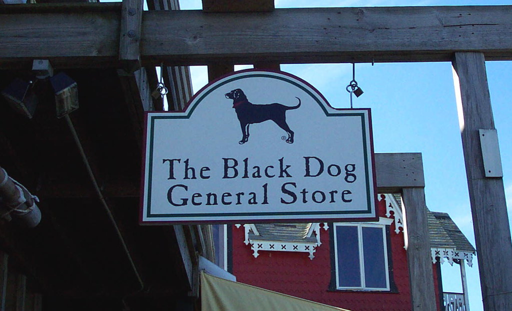 The Black Dog Oak Bluffs, Martha's Vineyard Terri Flickr