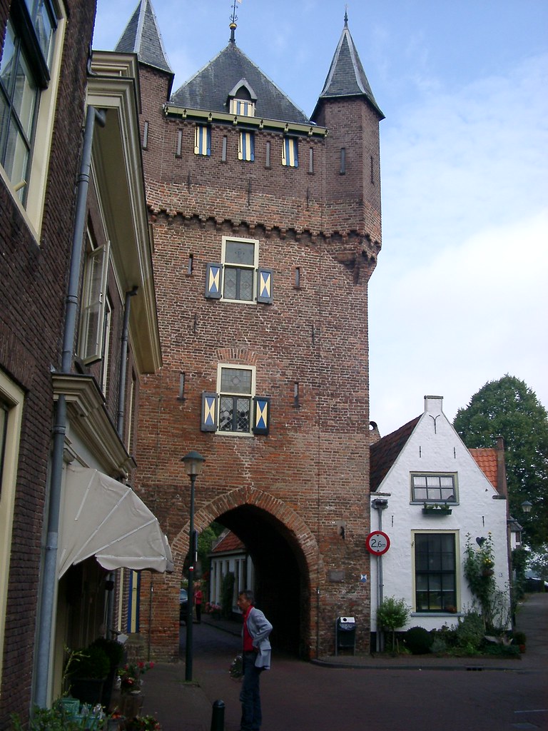 Hattem De stadspoort van Hattem Marike Flickr