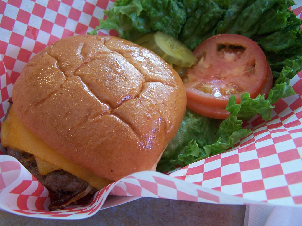 20061018 Joey Burger The bun was toasted on the grill righ… Flickr