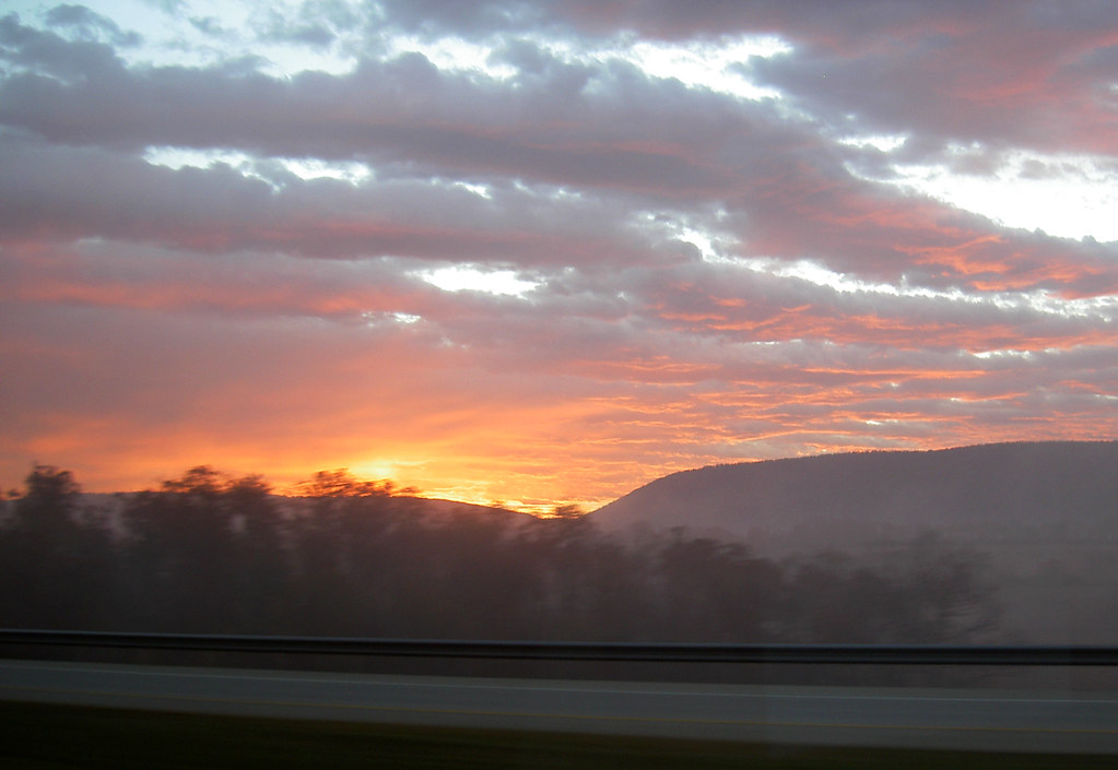 Pennsylvania sunrise On the way to HighEdDev2006, stupi… Flickr