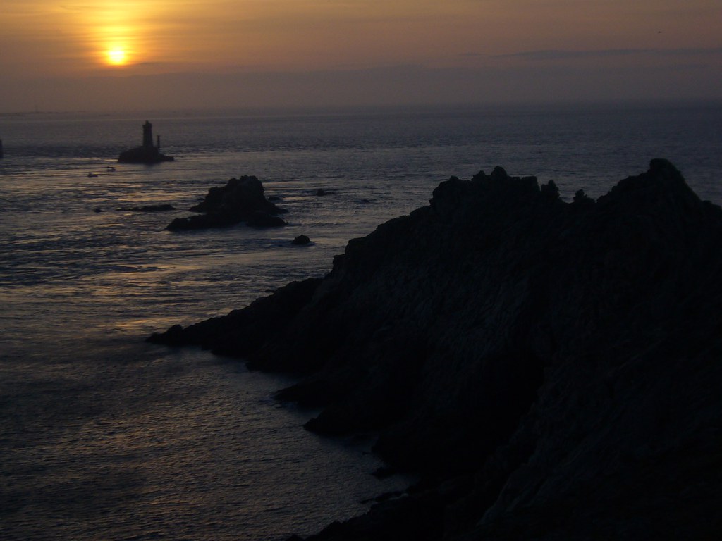 Coucher de soleil à la Pointe du Raz FruityFred67 Flickr