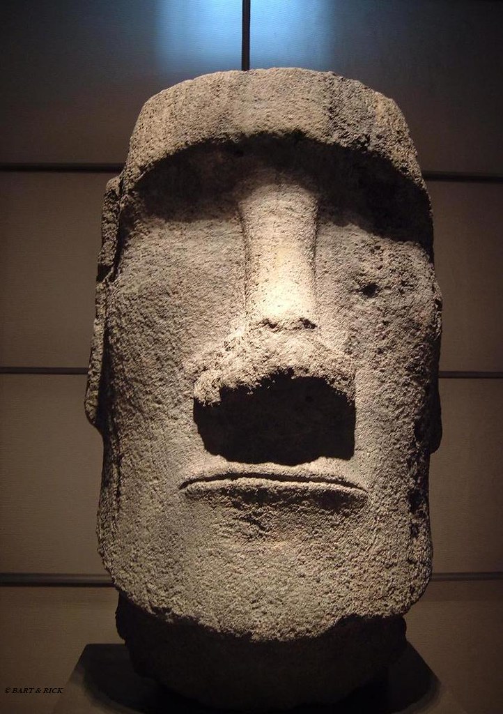 African Art Exposition in Louvre 05 Rick Vink Flickr