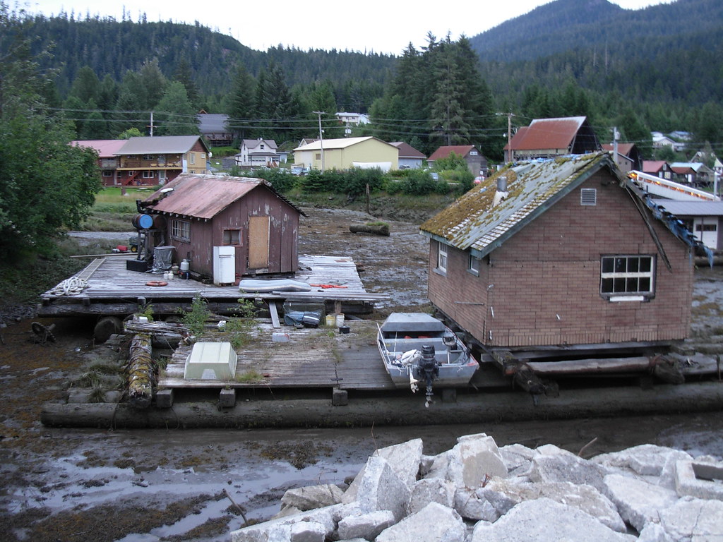 Alaska Map With Cities and Highways Traversing the State