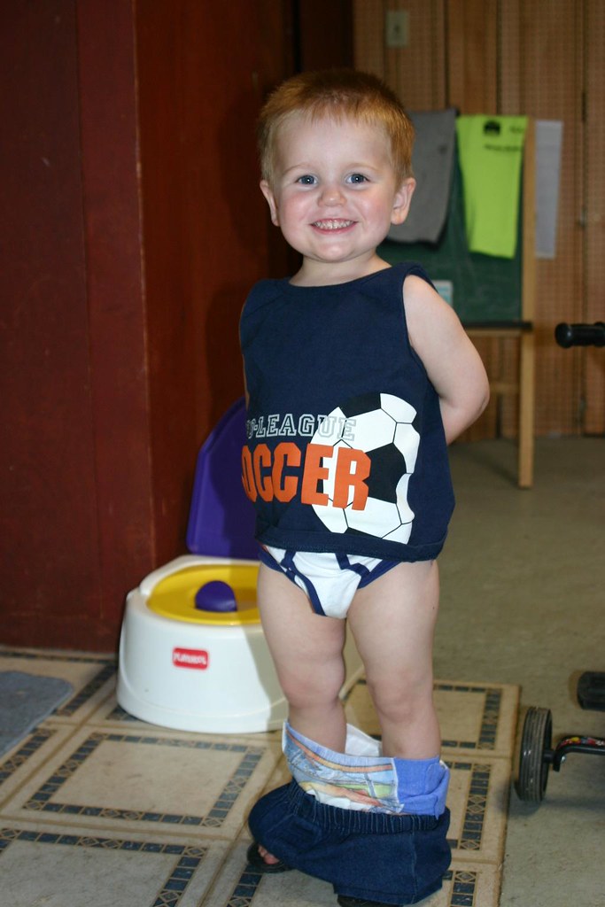 Matthew potty_1 I'm a big boy! Melanie Blondin Flickr