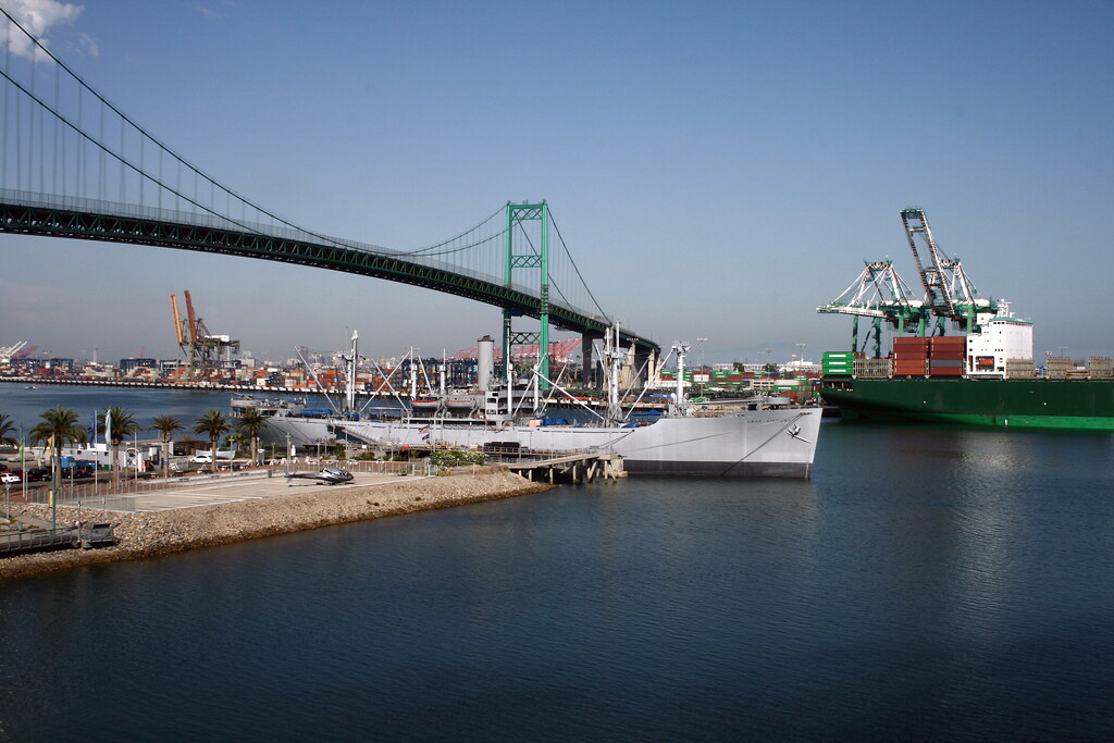 San Pedro Harbor Vincent Thomas Bridge San Pedro Harbor,… Flickr