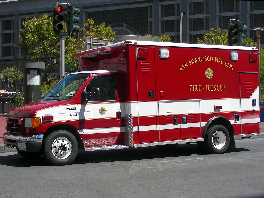SFFD Ambulance Ford ambulance of the San Francisco Fire De… Flickr