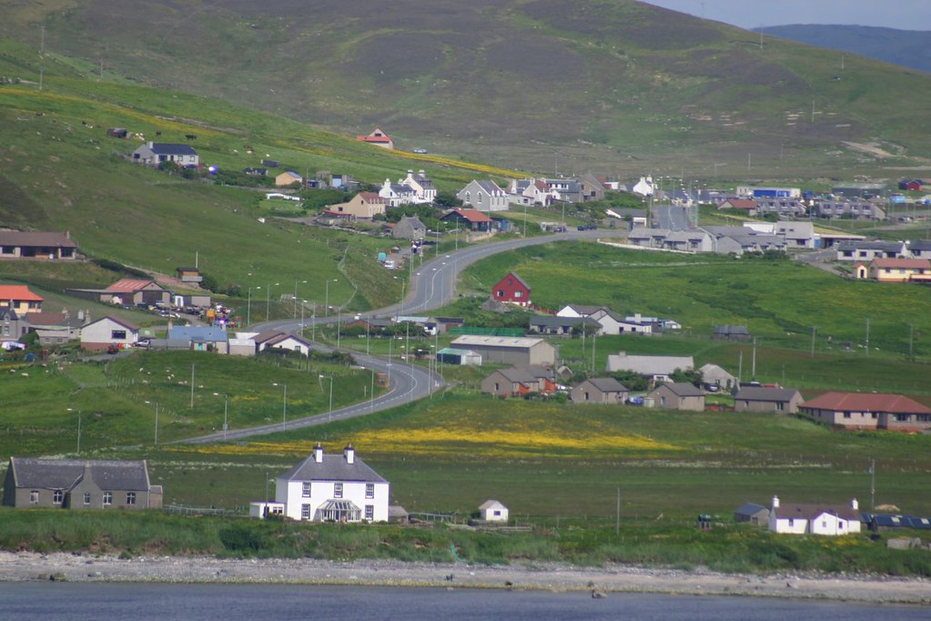 Cunningsburgh, Shetland The main road through Cunningsburg… Flickr
