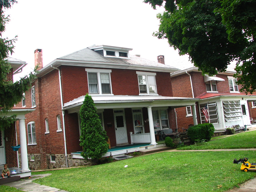 The house in Lancaster PA where Dick Winters lived with hi… Flickr