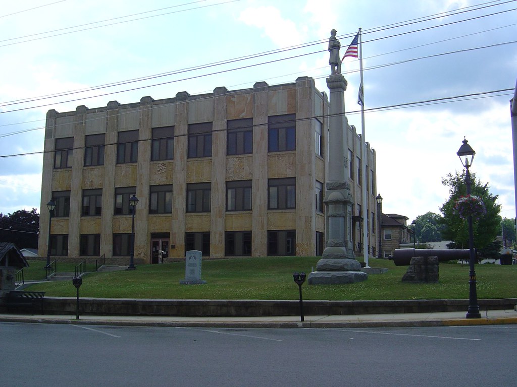 Preston County Courthouse. Kingwood, WV A little intimidat… Flickr