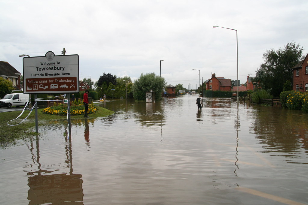 Flooding in Tewkesbury, July 2007 Ashchurch Road, Newtown,… Flickr