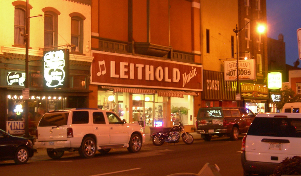 Leithold Music in La Crosse, WI Corinna Makris Flickr