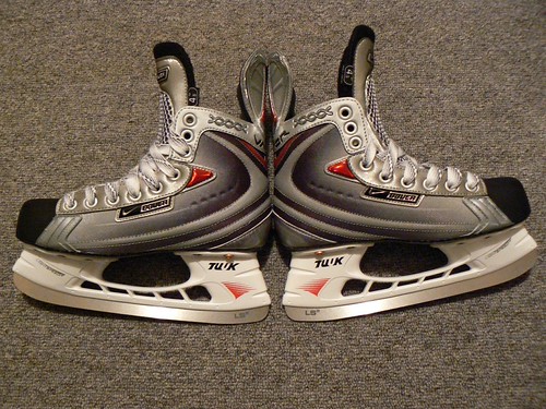 20070628 Nike/Bauer Vapor XXXX the "hero shot" of the skat… Flickr