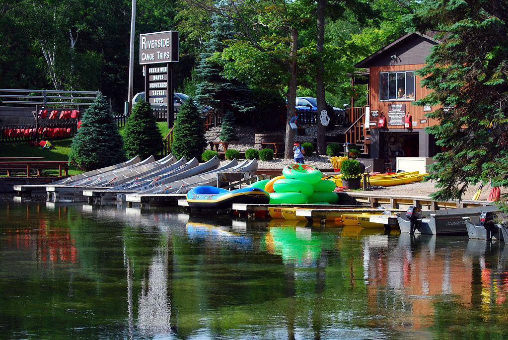 Canoe/tube rentalsPlatte River MI Scott Snow Flickr