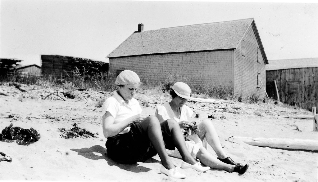 Belliveau Cove Beach Ladies Uk people on Belliveau Cove be… Flickr