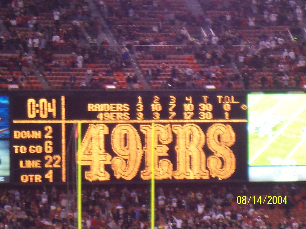 49ers Scoreboard 49ers vs. Raiders at Candlestick Park in … Flickr