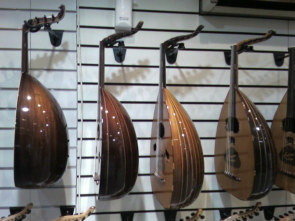 Bahrain's musical instrument Aude 0907 005 I saw these… Flickr