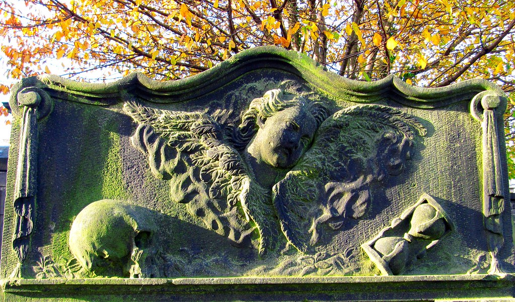 The kirkyard (Canongate Churchyard) is the resting place … Flickr