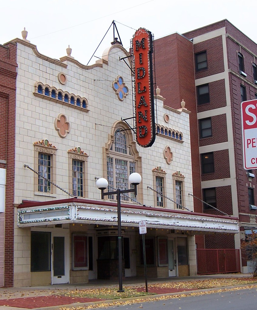 Coffeyville, KS Midland Theater On the National Register … Flickr