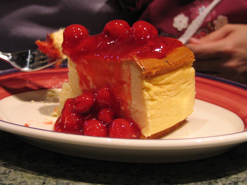 Lindy's Cheesecake Brooklyn decided on the Cherry Cheeseca… Flickr